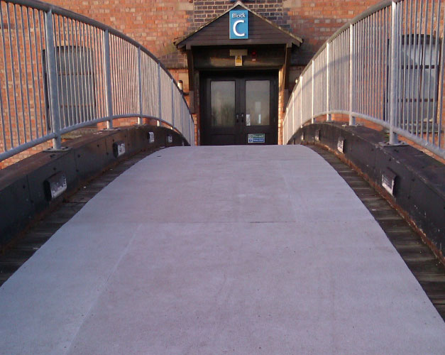 Anti-slip floor sheets bridge walkway health and safety. Anti-slip floor sheets bridge walkway health and safety.