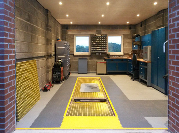 GRP Grating garage workshop inspection pit cover. GRP Grating garage workshop inspection pit cover.